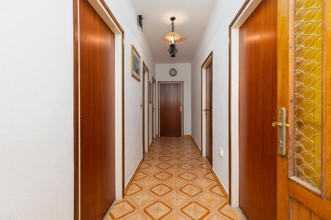 Zdravka Apartment Kutlesa