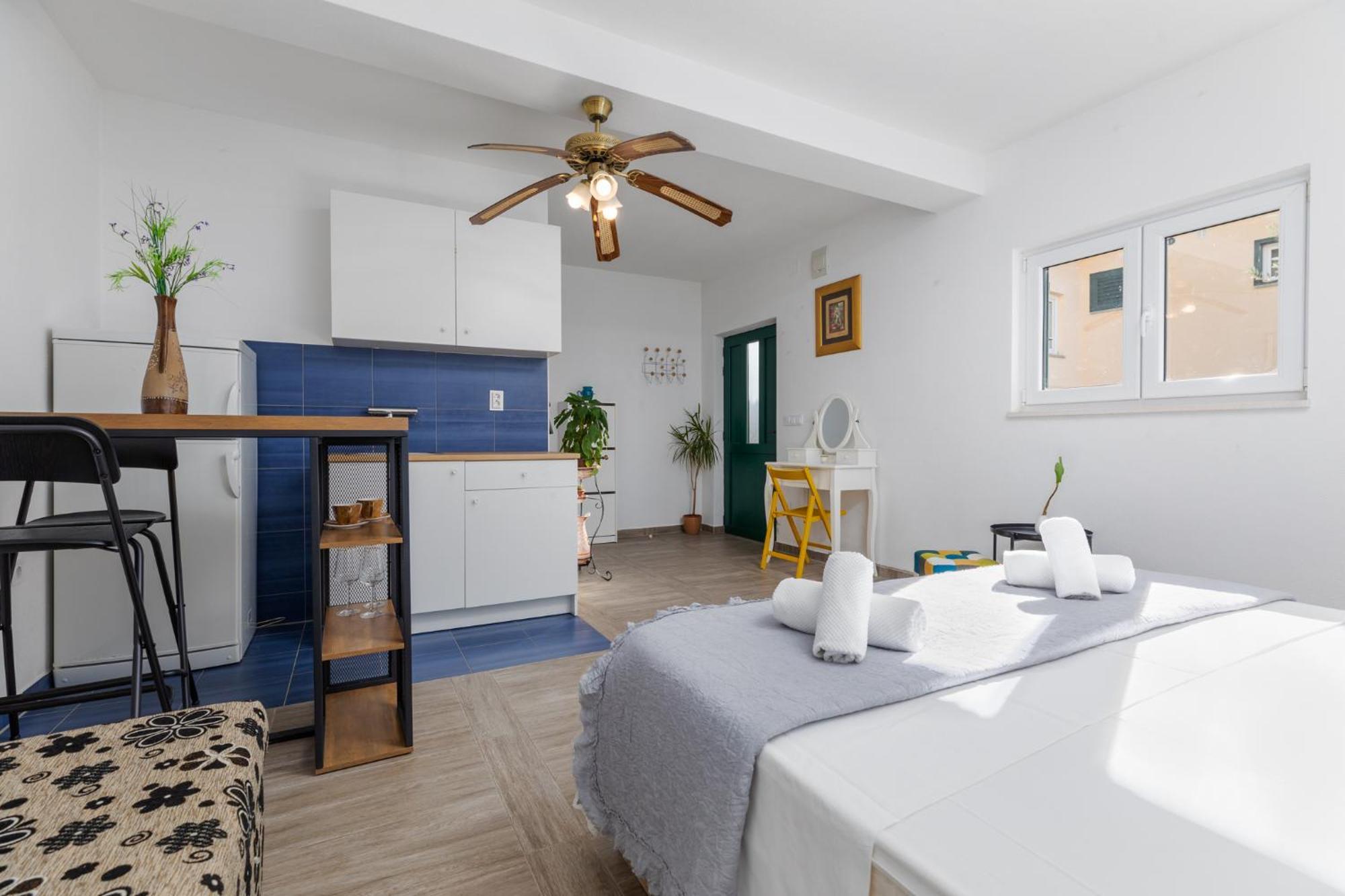 Zdravka Apartment Kutlesa
